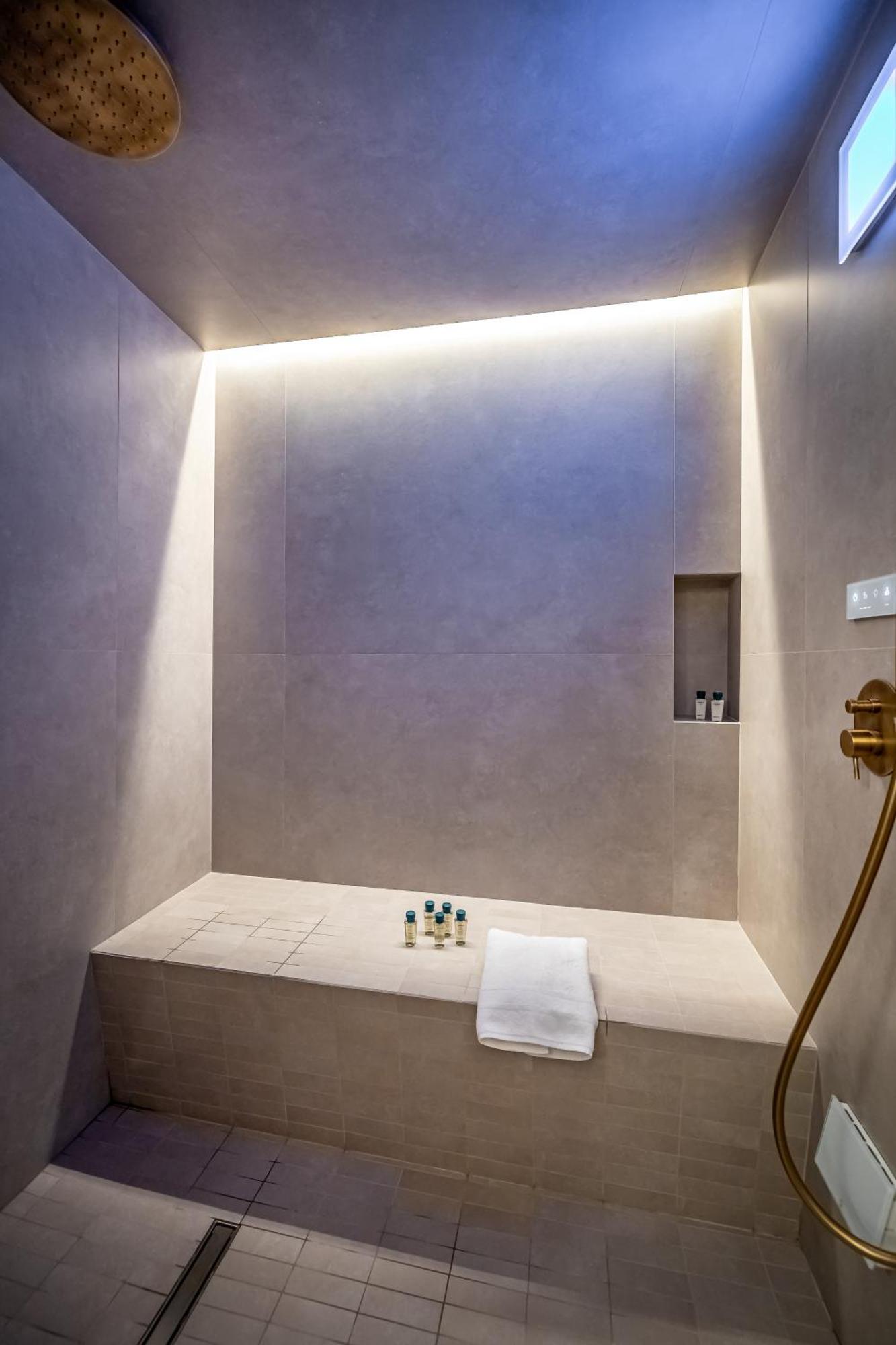Dimora Collection - Le Corti - Boutique Luxury Suites In A Restored 13Th Century Convent, With Sauna And Gym (Adults Only) Florenz Exterior foto